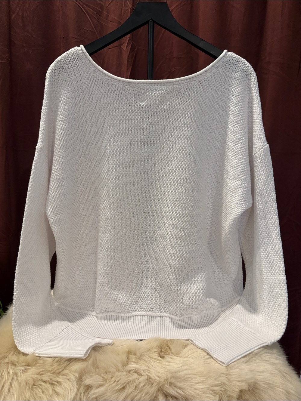 Lucky Brand White V-Neck Knit Sweater - Picture 5 of 8